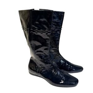 Lacoste Boots Size 9 Teagan Gloss Patent Leather Flat Calf Height Side Zip